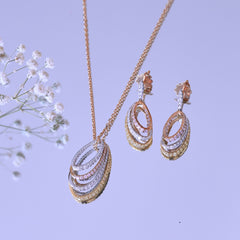 Tri-Gold Swirl Pendant