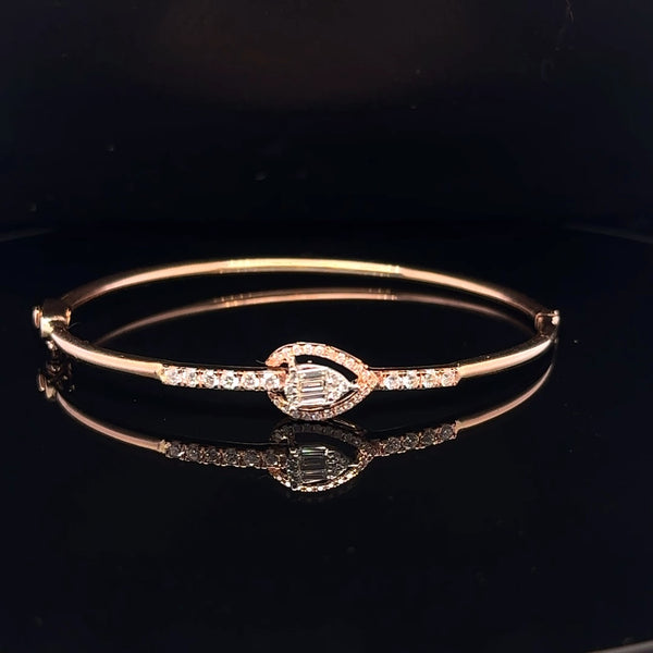 Eye Halo Bangle