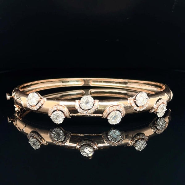Bloom Cluster Diamond Bangle