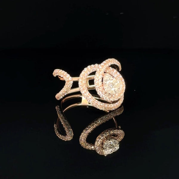 Swirl Pavé Diamond Ring